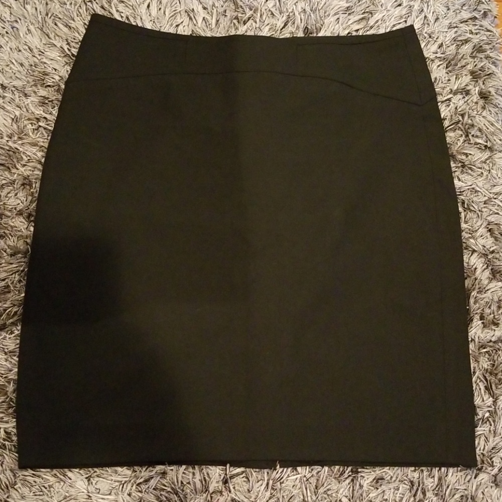 Limited skirt. Black collection.